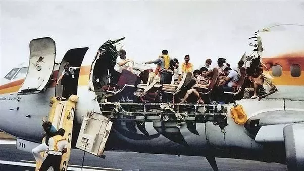 Aloha airlines flight 243